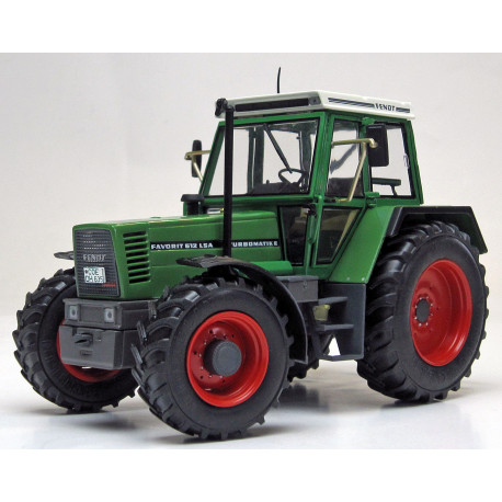 FENDT Favorit 612 LSA  W1059 WEISE TOYS 1/32