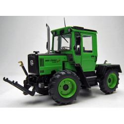 TRACTEUR MERCEDES MB-Trac 700 Family W2051 WEISE TOYS 1/32