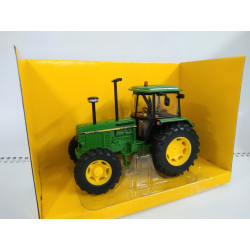 TRACTEUR JOHN DEERE 3640 43054 BRITAINS 1/32