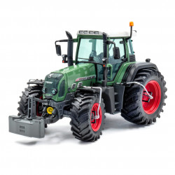 Tracteur FENDT 820 Vario pneus larges Télégonflage H6347 UNIVERSAL HOBBIES 1/32