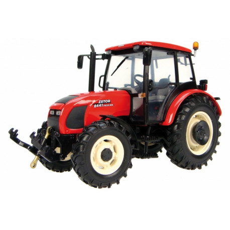 TRACTEUR ZETOR PROXIMA 8441 UH2726 UNIVERSAL HOBBIES 1/32