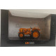 TRACTEUR RENAULT D22  H2676 UNIVERSAL HOBBIES 1/32