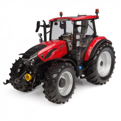 Tracteur miniature CASE IH Farmall 120C UH6852 Universal Hobbies 1-32