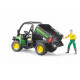 JOHN DEERE GATOR + PERSONNAGE BRUDER